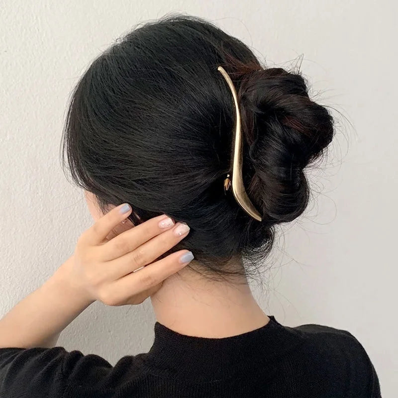 Fashion Elegant Gold Color S-shaped Metal Hairpins Hair Claw For Women Girls Korean Hair Clips Ponytail Clip Hair Accessories - Kellylooks Shop