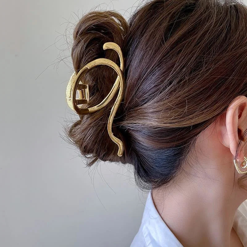 Fashion Elegant Gold Color S-shaped Metal Hairpins Hair Claw For Women Girls Korean Hair Clips Ponytail Clip Hair Accessories - Kellylooks Shop