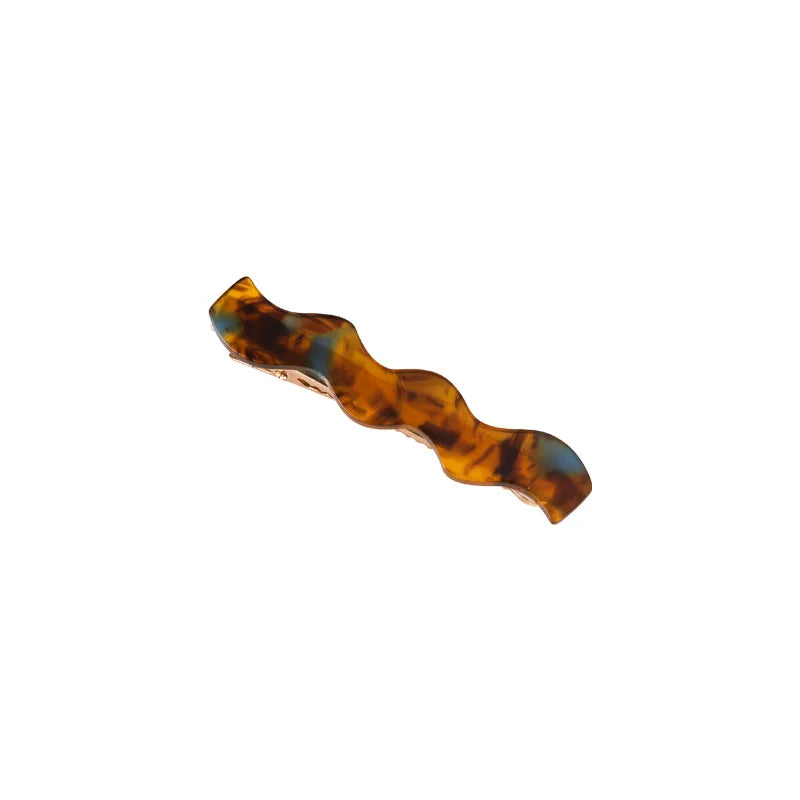 2024 New Fashion Ripple Acrylic Hair Clips For Women Korean Solid Leopard Hairpins Sweet Barrettes Girl Hair Accesories Headwear - Kellylooks Shop