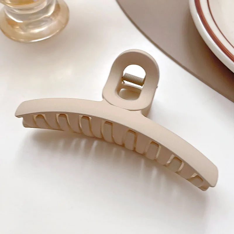 Women Elegant Brown Beige Flower Geometric Hair Claw Lady Temperament Solid Hair Clip Toothed Hairpin Fashion Hair Accessories - Kellylooks Shop