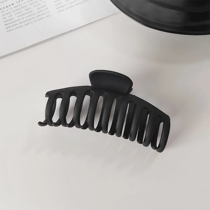 Women Elegant Black Geometric Plastic Hair Claw Lady Sweet Long Hair Holder Toothed Hair Clips Hairpins Fashion Hair Accessories - Kellylooks Shop