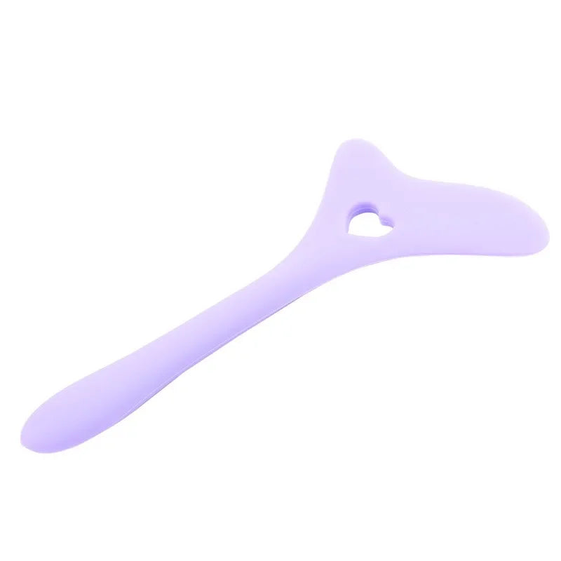 Wholesale  Multi-functional Eyeliner Stencil Wing Tips Silicone Eyeliner Aid Drawing Lipstick Wearing Aid Reusable Makeup Tools - Kellylooks Shop